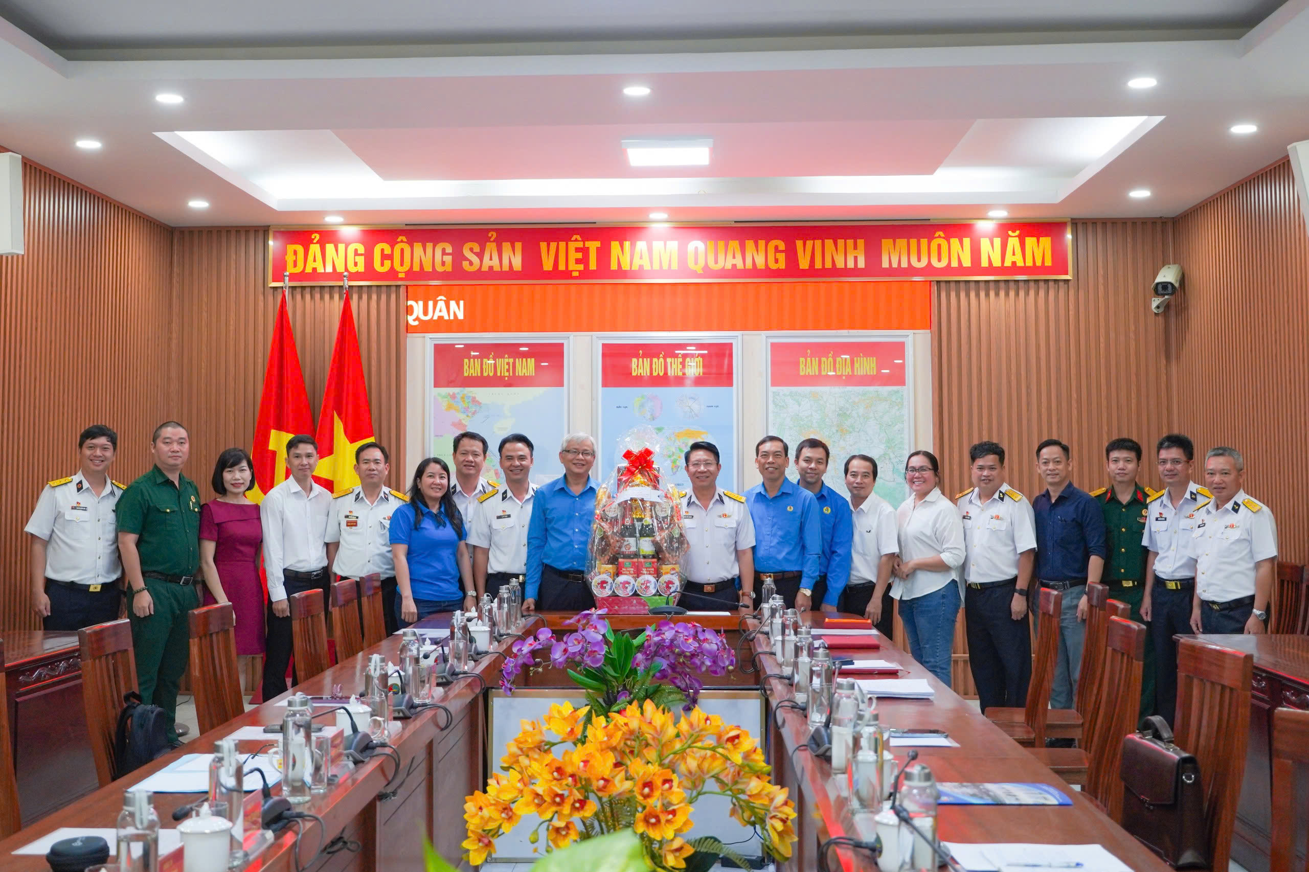 090f8fe5a4ef19b140fe